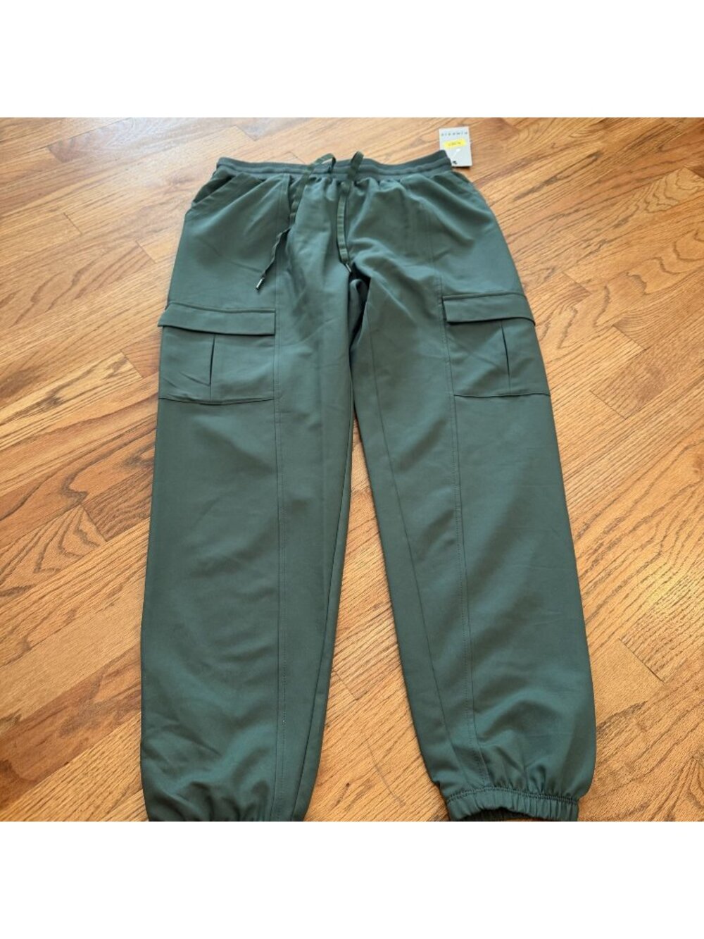 KINESIS WOMENS GREEN JOGGER PANTS NEW SMALL